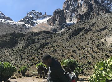 kenya/mount-kenya-region/attraction/sirimon