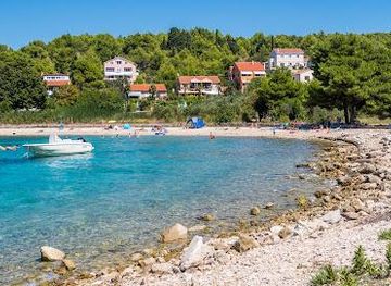 croatia/trogir/attraction/trstevica-beach