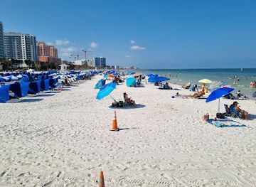 florida/clearwater-beach/attraction/bungee-trampoline-at-pier-60