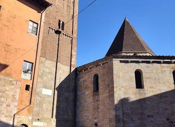 italy/pisa/attraction/santo-sepolcro