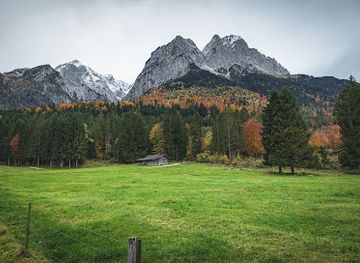germany/zugspitze/attraction/sitzbank-an-der-geistertrodel