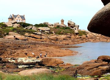 france/côte-de-granit-rose/attraction/oratoire-de-saint-guirec