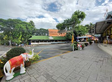 thailand/lanna/attraction/kruba-srivichai-monument