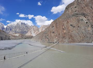 pakistan/hindko-region/attraction/passu-suspension-bridge