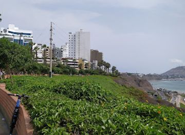 peru/callao/attraction/parque-domodossola