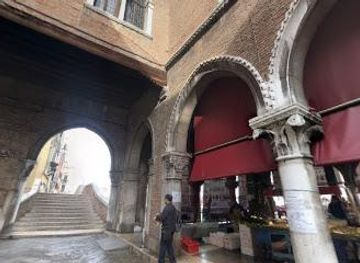 italy/venice/attraction/campiello-de-la-pescaria
