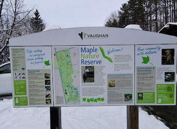 canada/greater-toronto-area/attraction/maple-nature-reserve