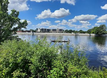 michigan/grand-rapids/attraction/canal-park