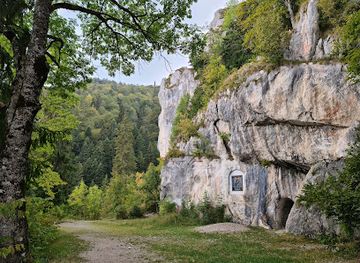 romania/prahova/attraction/saint-anne-rock
