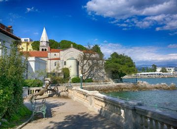croatia/opatija/attraction/umjetnicki-paviljon-juraj-sporer-opatija