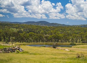australia/darling-downs/attraction/ballandean-pyramid-been