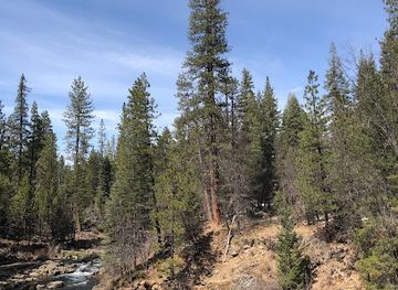 california/shasta-cascade/attraction/lower-falls-mccloud-river