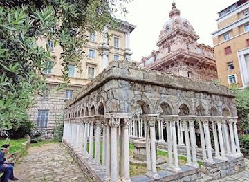 italy/genoa/foce/attraction/st-andrew-cloister-ruins