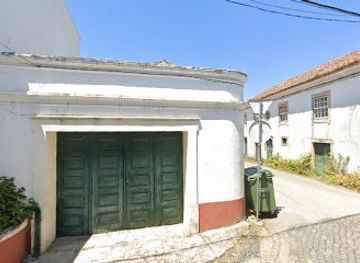 portugal/serra-da-lousa/attraction/casa-da-esquina