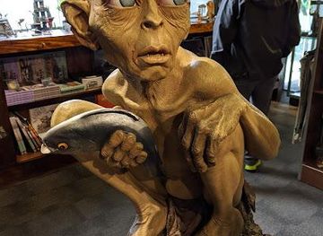 new-zealand/wellington/attraction/weta-cave