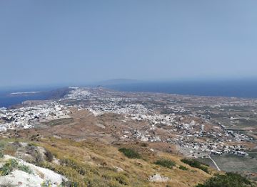 greece/pyrgos/attraction/hiking-trail-pyrgos-to-emporeio