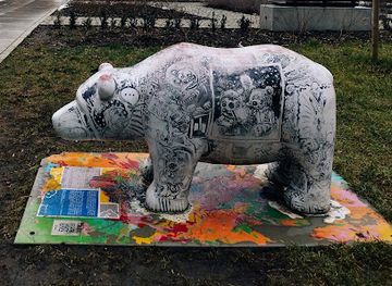 poland/słupsk/attraction/slupski-niedzwiadek-szczescia-niedzwiadek-ktory-duzo-czytal