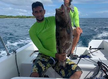 honduras/cayos-cochinos/attraction/east-end-fun