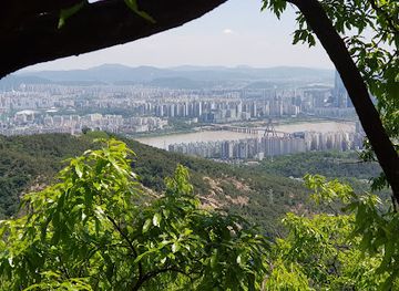 south-korea/gyeonggi-province/attraction/yongma-falls