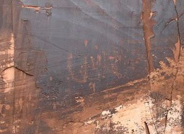 utah/arches-national-park/attraction/potash-rd-rock-art-site