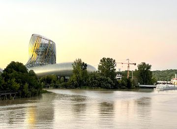 france/aquitaine/attraction/pont-jacques-chaban-delmas
