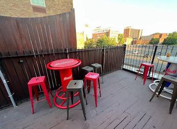 connecticut/west-hartford/attraction/pigs-eye-pub