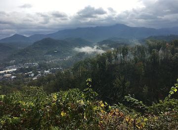 tennessee/great-smoky-mountains-national-park/attraction/ghost-walk-of-gatlinburg