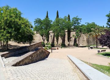 spain/badajoz/attraction/parque-de-los-sitios-de-badajoz