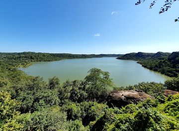 zimbabwe/chimanimani-national-park/attraction/the-malilangwe-trust