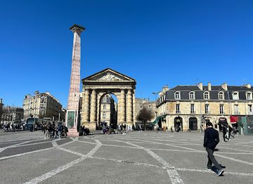france/bordeaux/attraction/porte-d-aquitaine