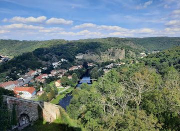 czechia/podyji-national-park/attraction/vranov-nad-dyji-chateau