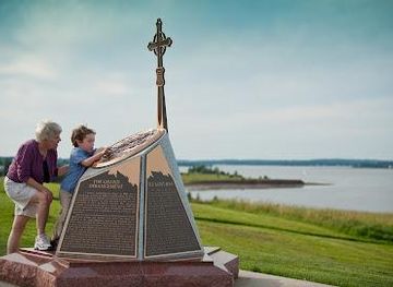 canada/charlottetown/attraction/skmaqn-port-la-joye-fort-amherst-national-historic-site