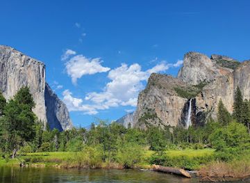 california/yosemite/attraction/columbia-rock