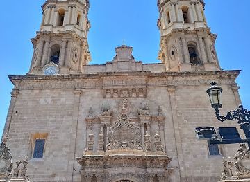 mexico/central-mexico/attraction/catedral-basilica-metropolitana-de-nuestra-madre-santisima-de-la-luz