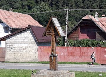 romania/rasnov-area/attraction/monument-de-rascruce-rasnov