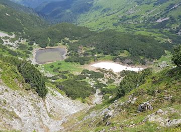 romania/valcea/attraction/lacul-singuratic