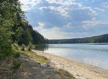 poland/bory-tucholskie/attraction/rezerwat-przyrody-jezioro-piaseczno