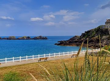 france/saint-malo/attraction/rotheneuf-free-fr