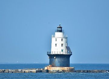 delaware/rehoboth-beach/attraction/harbor-of-refuge-lighthouse