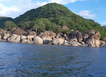 malawi/southern-region/attraction/otter-point