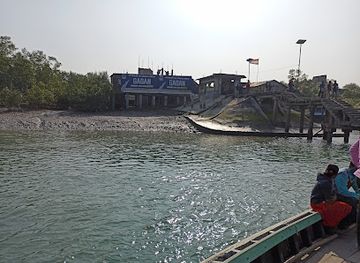 india/sundarbans/attraction/pathar-pratima-island