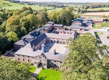 ireland/drogheda/attraction/slane-irish-whiskey-distillery