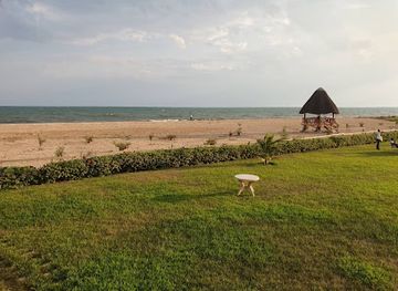 burundi/rusizi-national-park/attraction/uzuri-beach