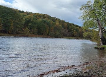 new-york/leatherstocking-region/attraction/tusten-mountain-trail