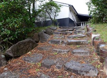 japan/yakushima/attraction/hombo-distillery-yakushima-denshogura