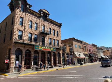 south-dakota/south-central-south-dakota/attraction/tin-lizzie-gaming-resort