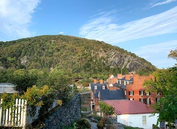 west-virginia/harper-s-ferry/attraction/ruins-of-st-john-s-episcopal-church