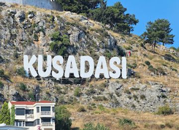 turkiye/aegean-region/attraction/kusadasi-cruise-pier