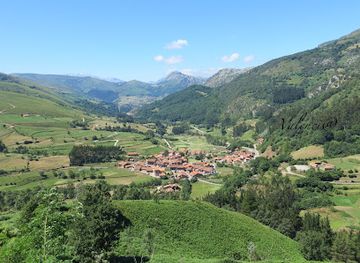 spain/cantabria/attraction/pueblo-de-carmona-cantabria
