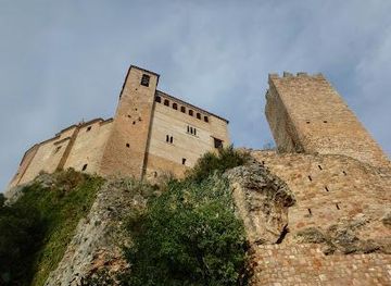 spain/huesca/attraction/castillo-torre